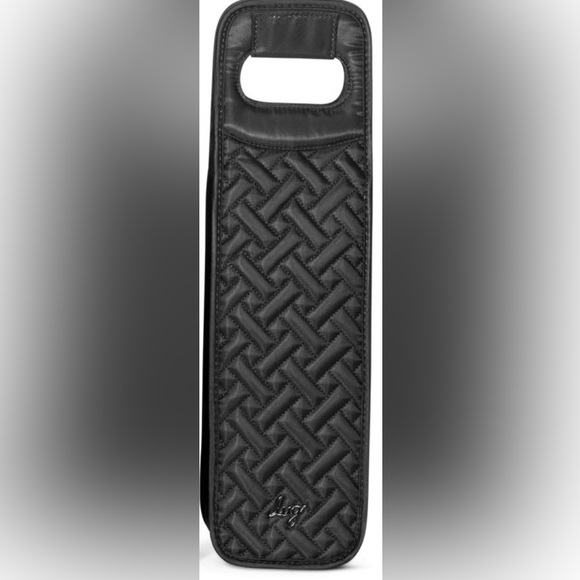 Lug Shuttle Wine Tote (Midnight Black) NWOT - Picture 1 of 3